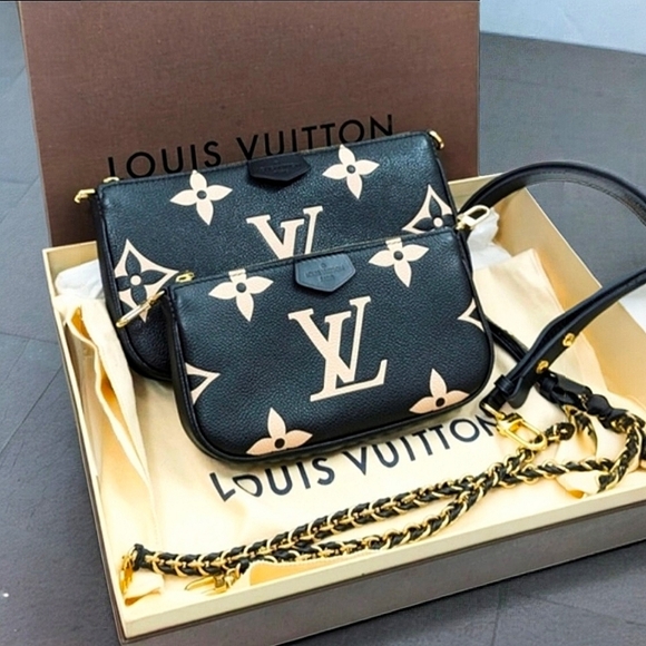✨️( Beautiful Condition) Authentic Louis Vuitton Multi pochette (Full Set) - Picture 3 of 16